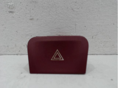 BOUTON DE WARNING CITROEN C4