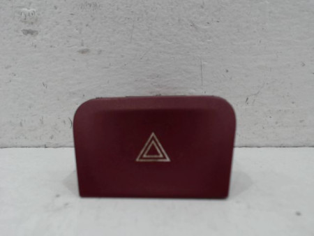 BOUTON DE WARNING CITROEN C4 2008