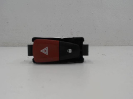 BOUTON DE WARNING RENAULT MEGANE 2009