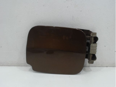 VOLET DE TRAPPE CARBURANT DACIA DUSTER
