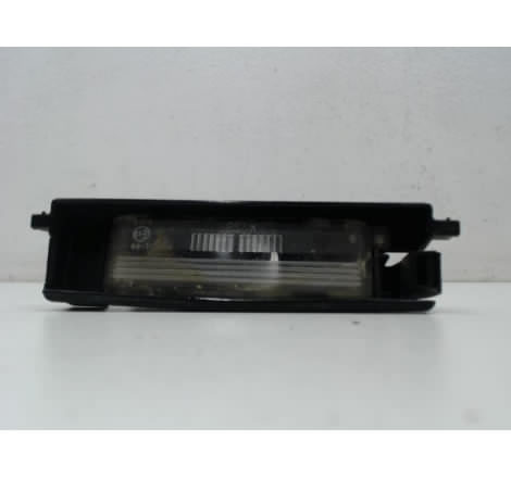 ECLAIREUR PLAQUE DE POLICE GAUCHE TOYOTA RAV4