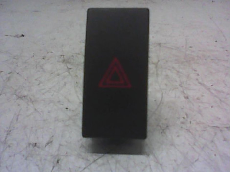 BOUTON DE WARNING FORD FOCUS