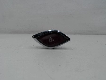 BOUTON DE WARNING CITROEN C3 2010