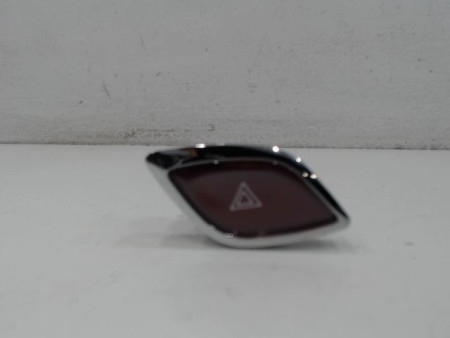 BOUTON DE WARNING CITROEN C3 2010