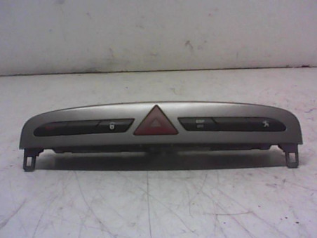 BOUTON DE WARNING PEUGEOT 308 2011