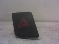 BOUTON DE WARNING TOYOTA YARIS