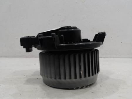 MOTEUR VENTILATEUR CHAUFFAGE TOYOTA YARIS 2008