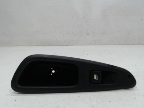 COMMANDE LEVE-GLACE PORTE ARD PEUGEOT 308