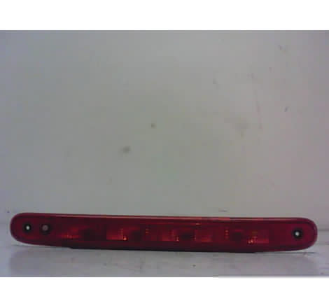 FEUX STOP SUPPLEMENTAIRE TOYOTA AYGO