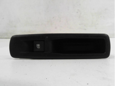 COMMANDE LEVE-GLACE PORTE ARG RENAULT MEGANE