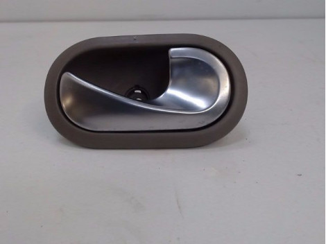 POIGNEE INTERIEURE PORTE AVANT DROIT RENAULT CLIO III 2005-