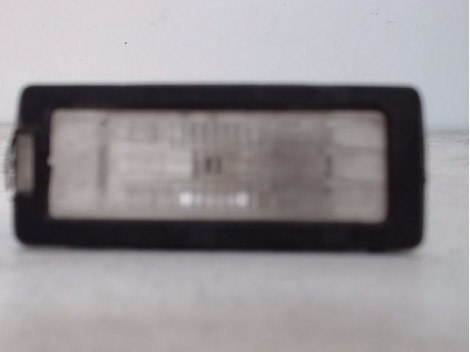 ECLAIREUR PLAQUE DE POLICE GAUCHE RENAULT MEGANE