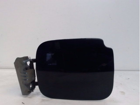 VOLET DE TRAPPE CARBURANT DACIA DUSTER