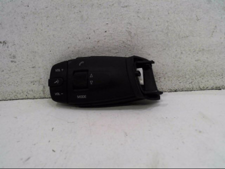 COMMANDE AUTORADIO SEAT IBIZA 2014