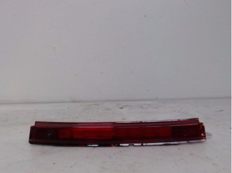 FEUX STOP SUPPLEMENTAIRE RENAULT CLIO