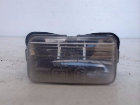 ECLAIREUR PLAQUE DE POLICE DROIT PEUGEOT 207 2007-