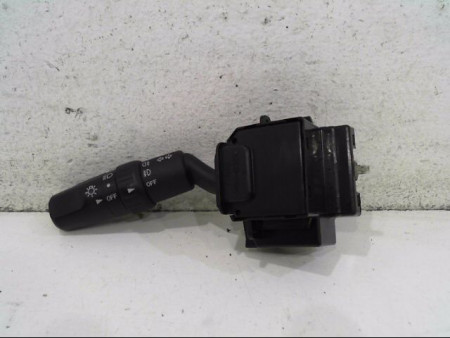 COMMANDE CLIGNOTANT MAZDA 5 2007