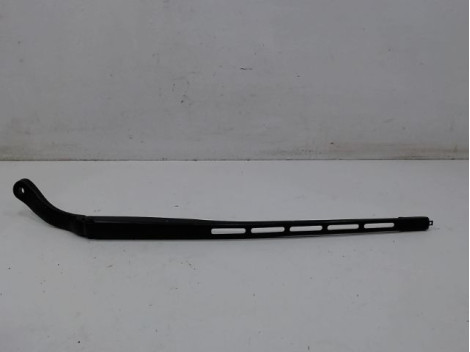 BRAS ESSUIE-GLACE AVANT DROIT CITROEN C4