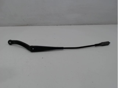 BRAS ESSUIE-GLACE AVANT GAUCHE OPEL CORSA