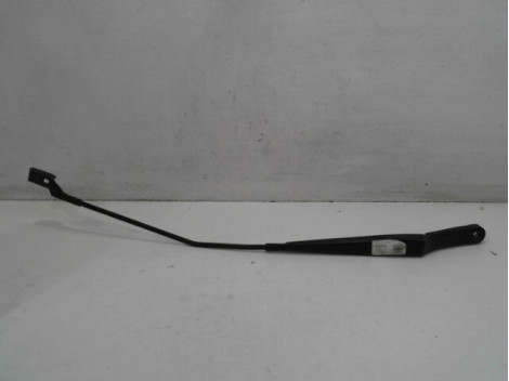 BRAS ESSUIE-GLACE AVANT DROIT VOLKSWAGEN CADDY