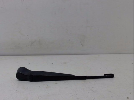 BRAS ESSUIE-GLACE ARRIERE FORD FIESTA 02 -05