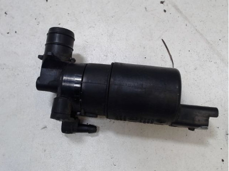 POMPE LAVE-GLACE AVANT TOYOTA AYGO