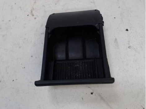 CENDRIER  CITROEN SAXO