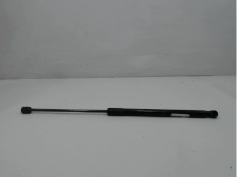 VERIN DROIT HAYON AUDI A1