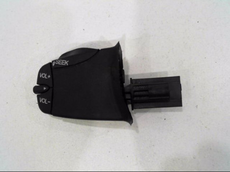 COMMANDE AUTORADIO FORD FIESTA