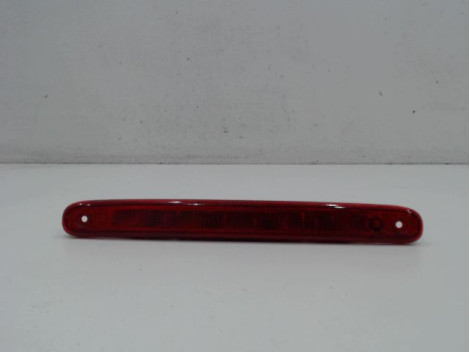 FEUX STOP SUPPLEMENTAIRE PEUGEOT 107