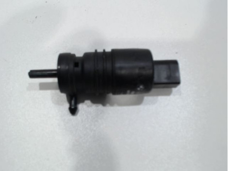 POMPE LAVE-GLACE AVANT B.M.W. SERIE 3