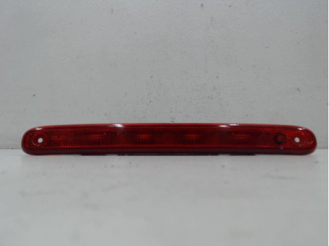FEUX STOP SUPPLEMENTAIRE PEUGEOT 107