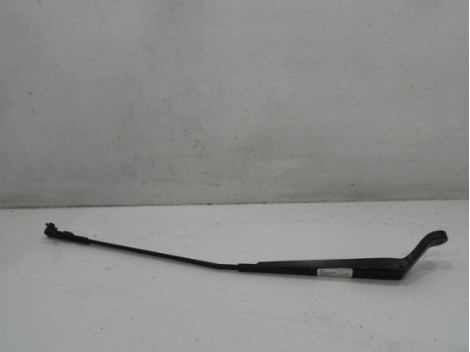 BRAS ESSUIE-GLACE AVANT DROIT PEUGEOT 407