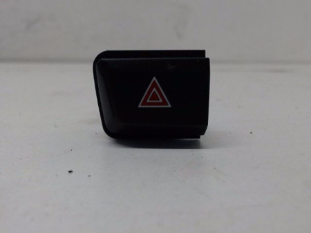 BOUTON DE WARNING PEUGEOT 208