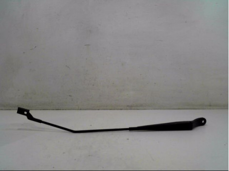 BRAS ESSUIE-GLACE AVANT DROIT PEUGEOT 208