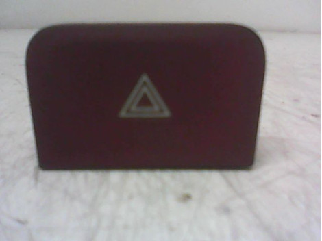 BOUTON DE WARNING CITROEN C4
