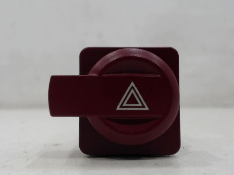 BOUTON DE WARNING CITROEN C4