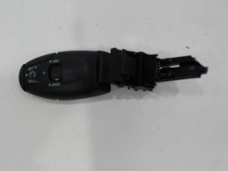 COMMANDE AUTORADIO PEUGEOT 308