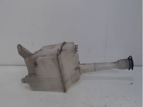 RESERVOIR LAVE-GLACE AVANT TOYOTA HI-ACE