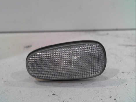 REPETITEUR AILE GAUCHE OPEL ASTRA