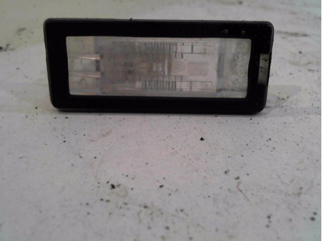 ECLAIREUR PLAQUE DE POLICE DROIT RENAULT ESPACE