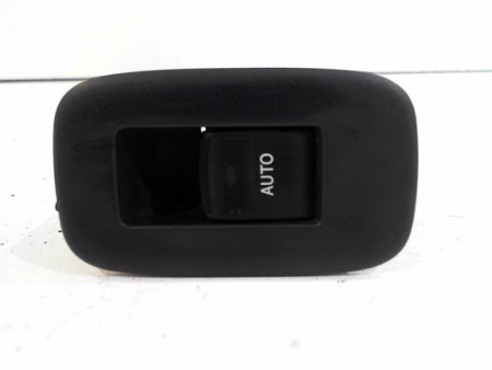 COMMANDE LEVE-GLACE PORTE ARD TOYOTA AURIS