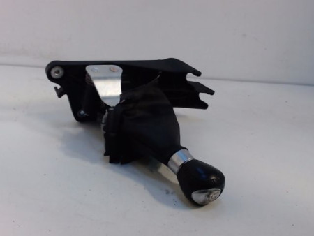 LEVIER DE VITESSES MAZDA 3 1.6 