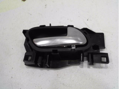 POIGNEE INTERIEURE PORTE AVANT DROIT PEUGEOT 208