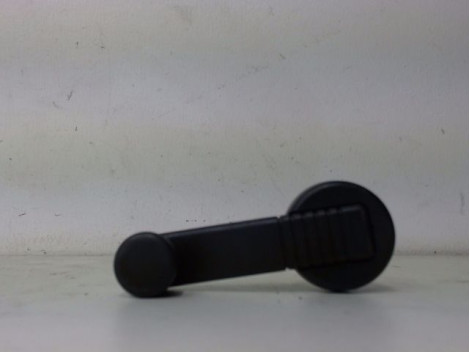 COMMANDE LEVE-GLACE PORTE AVG RENAULT R19