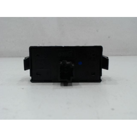 BOUTON DE WARNING RENAULT CLIO