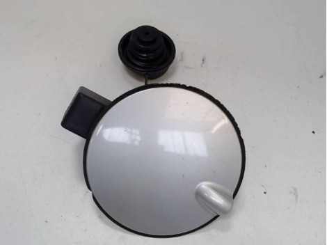 VOLET DE TRAPPE CARBURANT OPEL CORSA