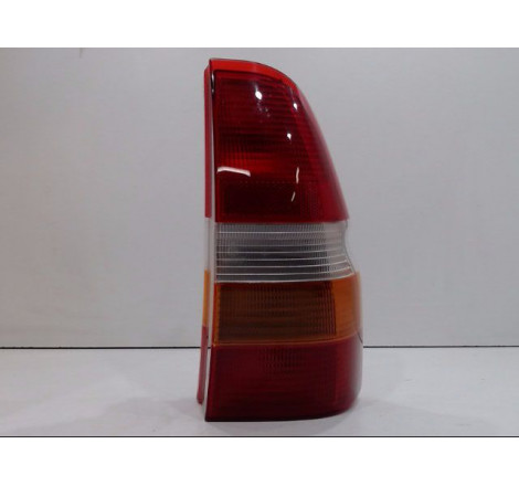 FEU ARRIERE DROIT FORD ESCORT