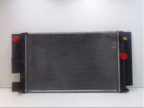 RADIATEUR TOYOTA AVENSIS