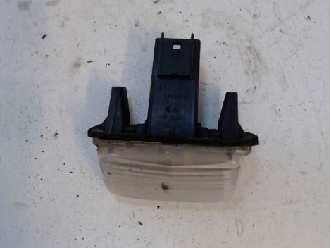 ECLAIREUR PLAQUE DE POLICE GAUCHE PEUGEOT 206